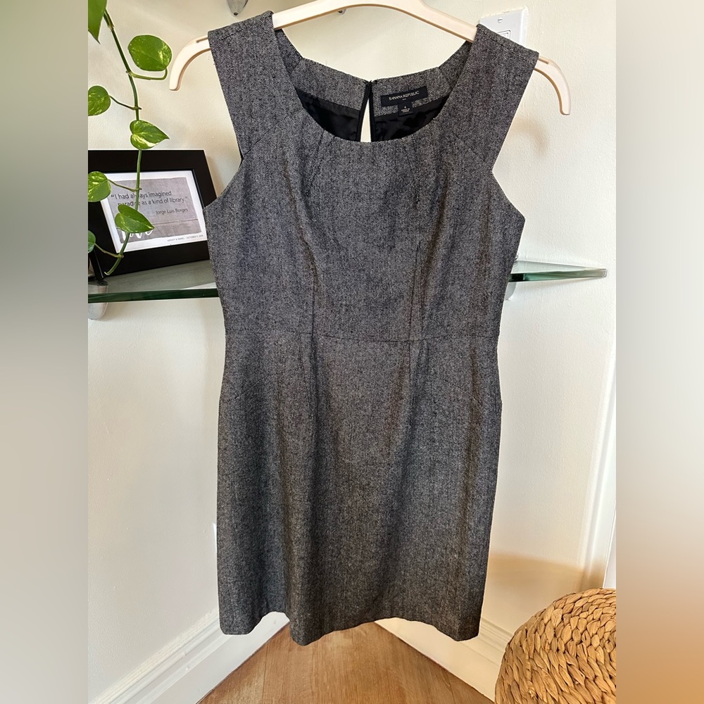 Banana republic gray dress